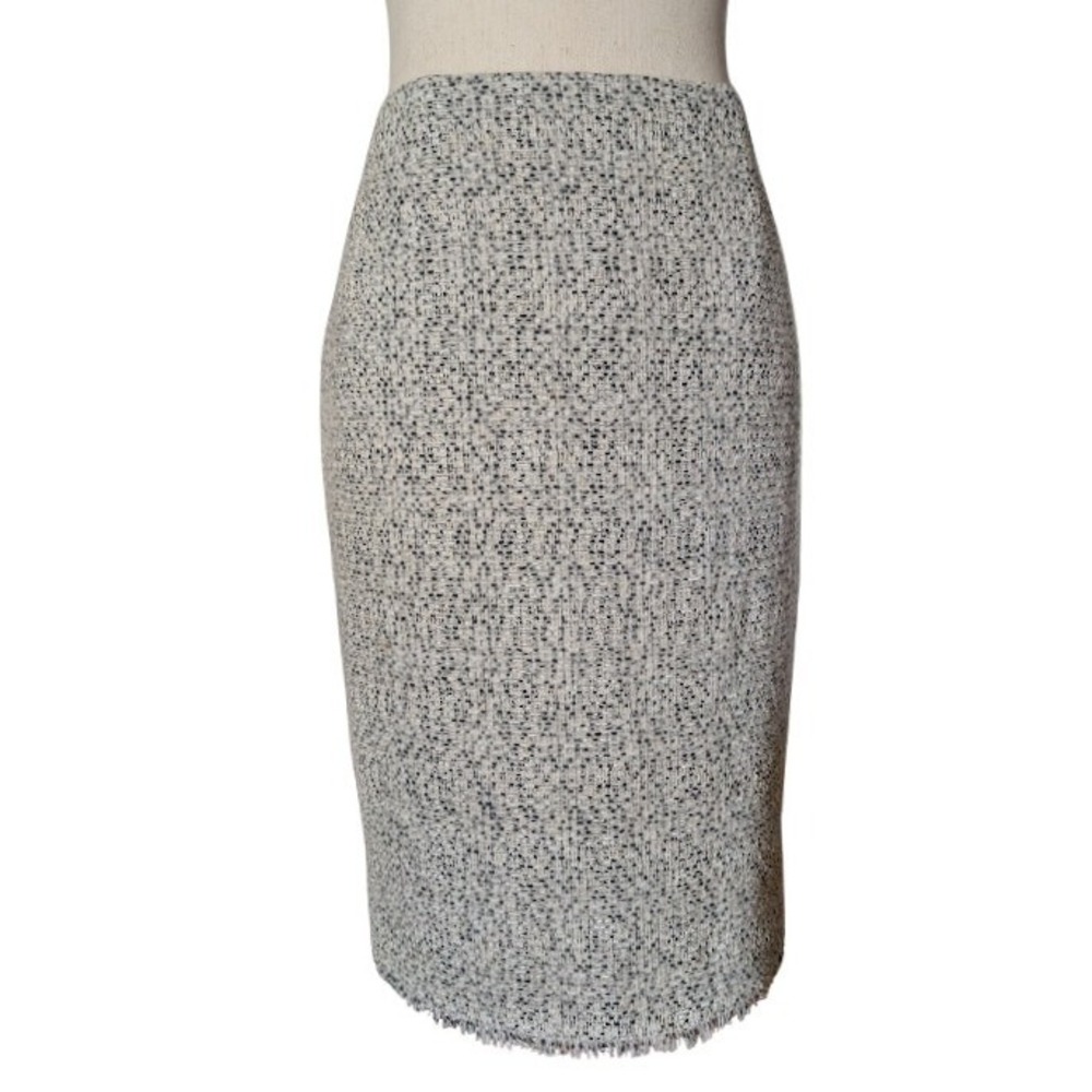 Valentino Black and White Tweed Pencil Skirt Size 4